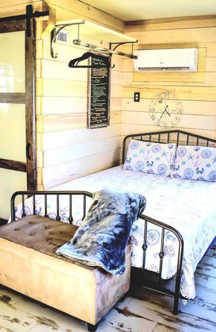 Secluded Tiny House By The Marsh With Hunting Island Beach Pass Frogmore Exteriör bild
