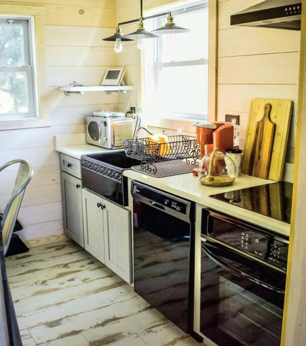 Secluded Tiny House By The Marsh With Hunting Island Beach Pass Frogmore Exteriör bild