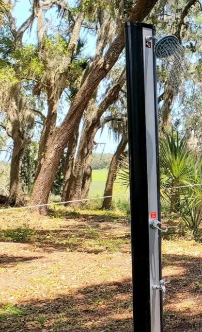 Secluded Tiny House By The Marsh With Hunting Island Beach Pass Frogmore Exteriör bild